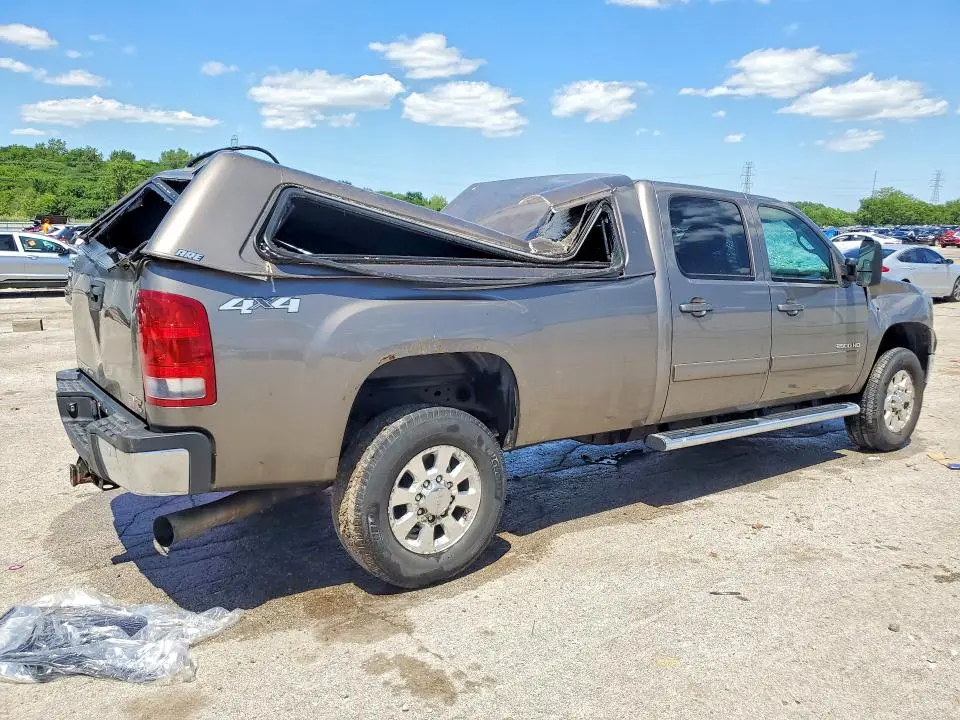 2012 GMC SIERRA K2500 SLT  