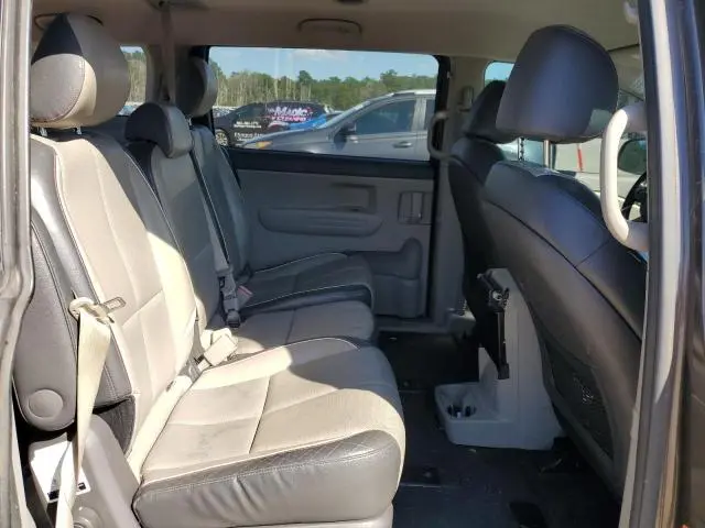 2016 KIA SEDONA LX  
