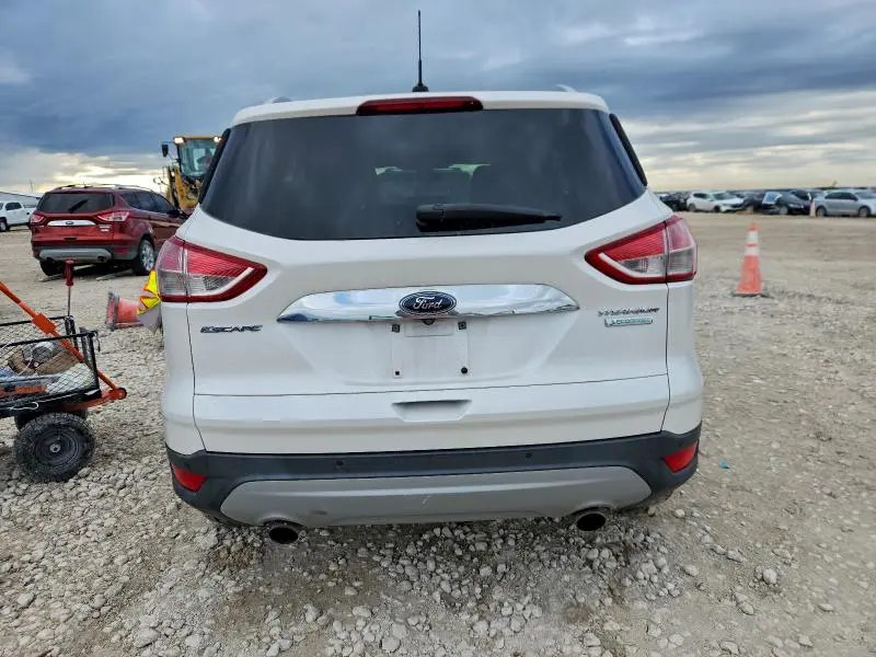 2016 FORD ESCAPE TITANIUM  