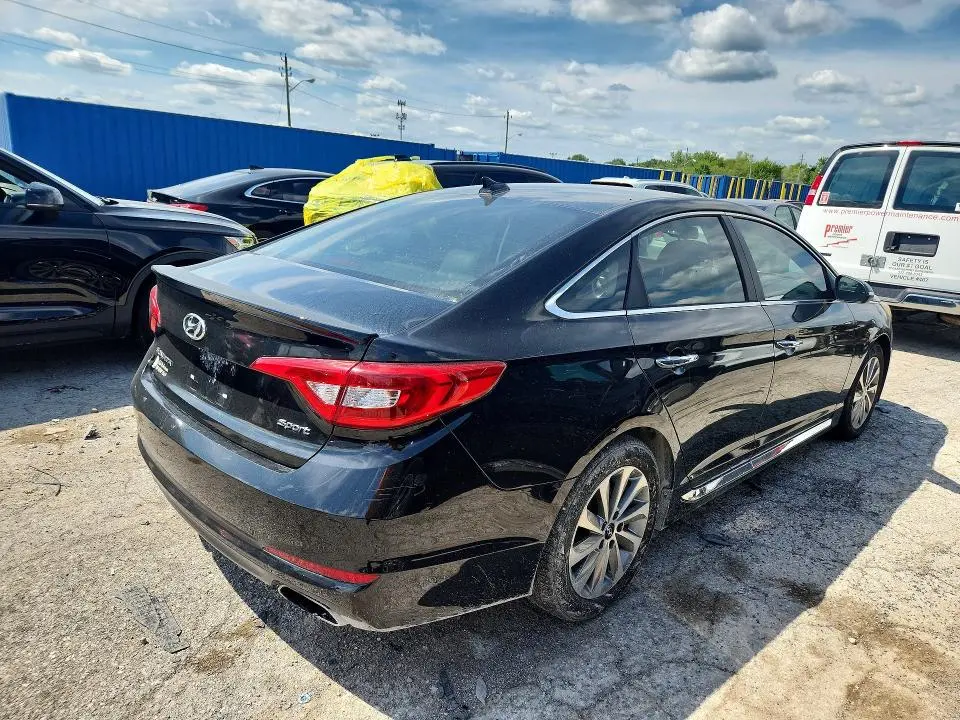 2017 HYUNDAI SONATA SPORT  