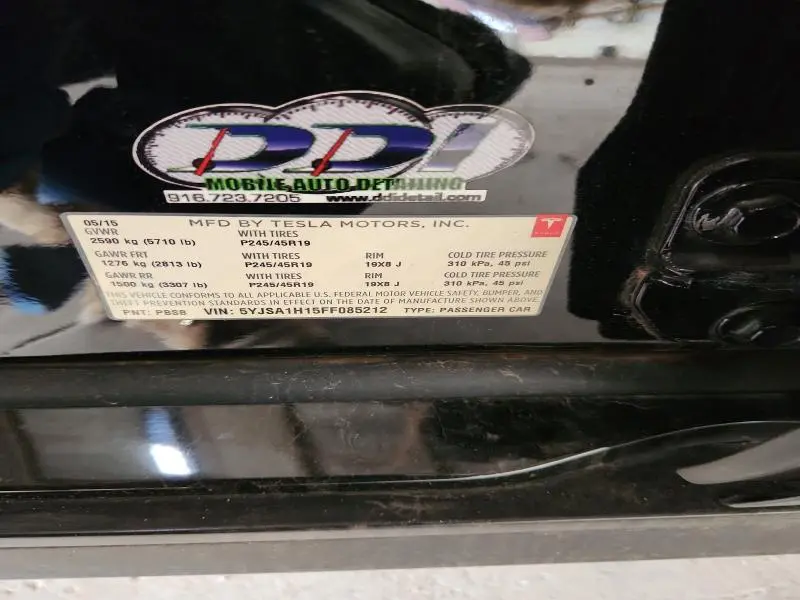 2015 TESLA MODEL S 85  