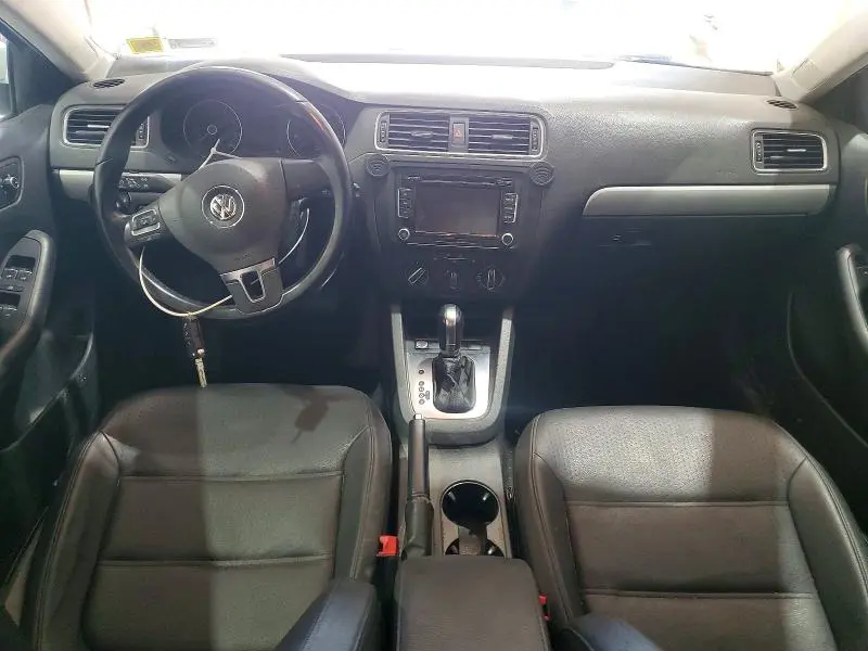 2014 VOLKSWAGEN JETTA SE  