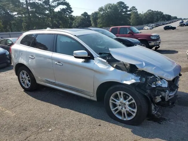 2016 VOLVO XC60 T5 PREMIER  