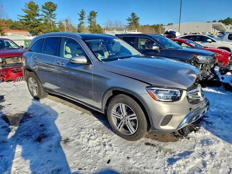 2021 MERCEDES-BENZ GLC 300 4MATIC  