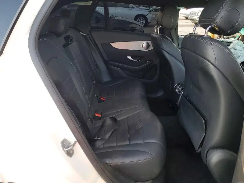 2020 MERCEDES-BENZ GLC 300  