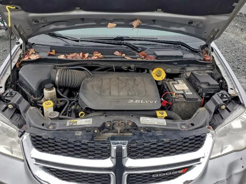 2013 DODGE GRAND CARAVAN CREW  