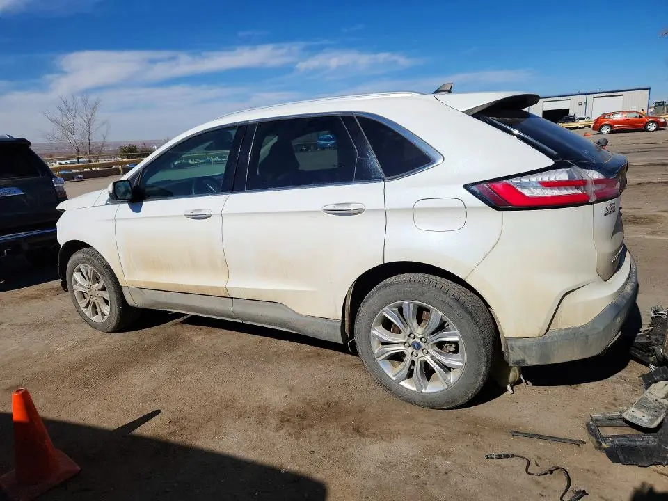 2022 FORD EDGE TITANIUM  