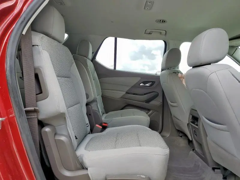 2020 CHEVROLET TRAVERSE LT  