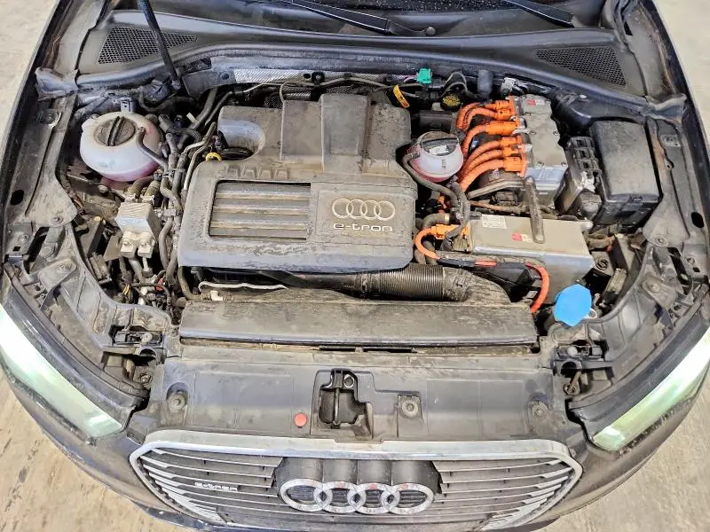 2016 AUDI A3 E-TRON PREMIUM PLUS  