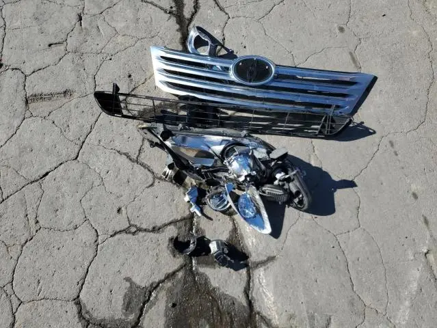 2011 TOYOTA AVALON BASE  