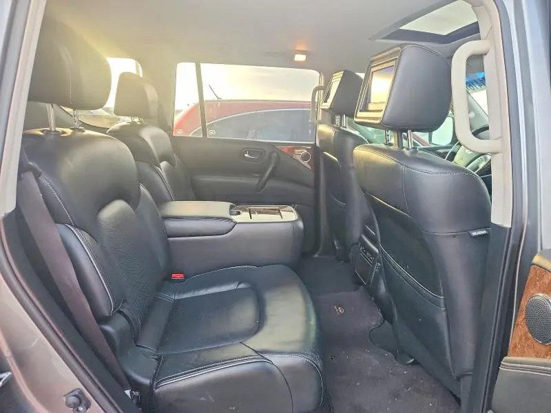 2015 INFINITI QX80 BASE  
