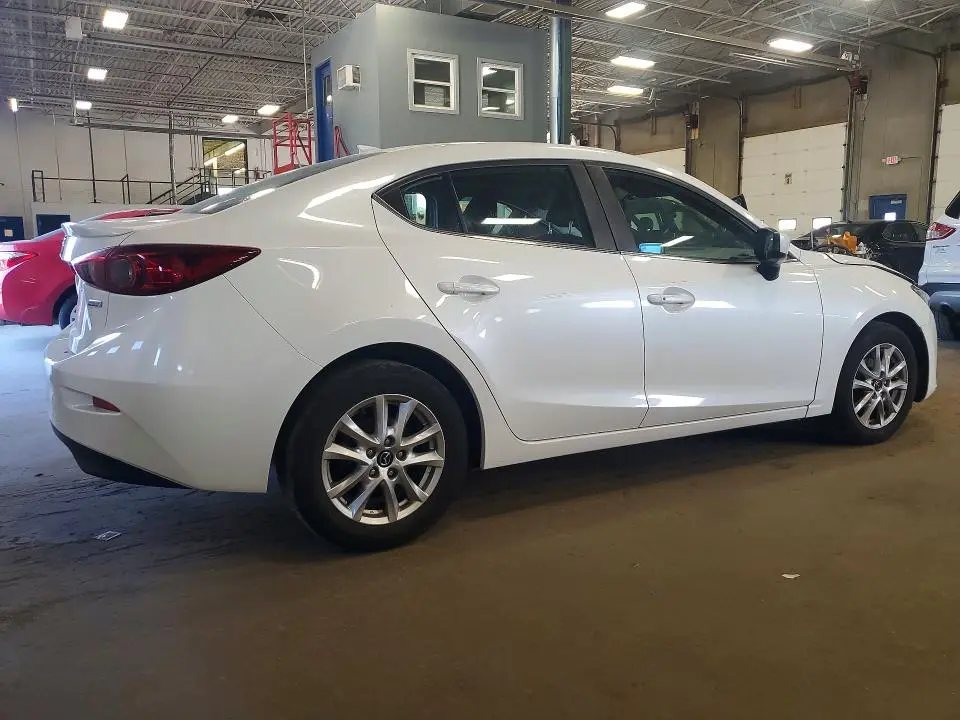 2015 MAZDA 3   