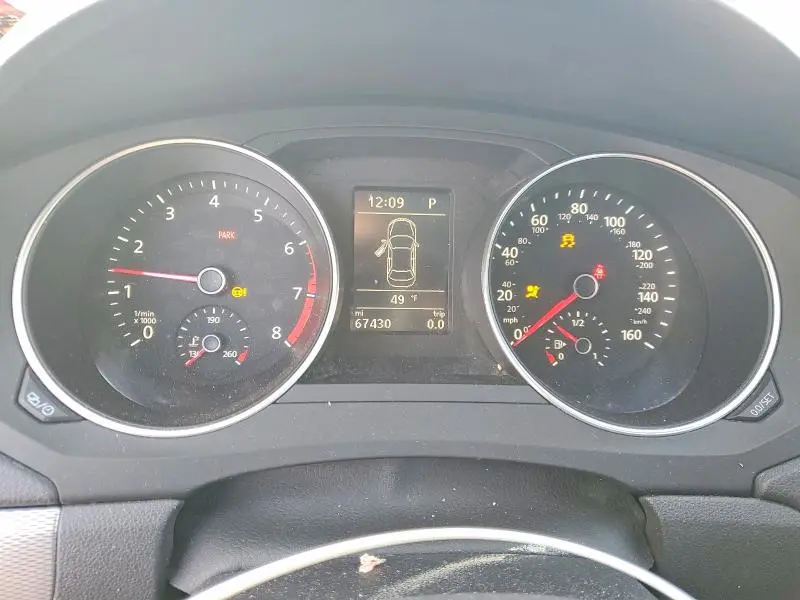 2017 VOLKSWAGEN JETTA SE  