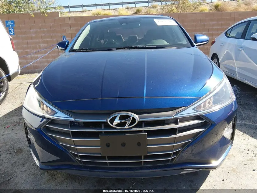 2020 HYUNDAI ELANTRA SE