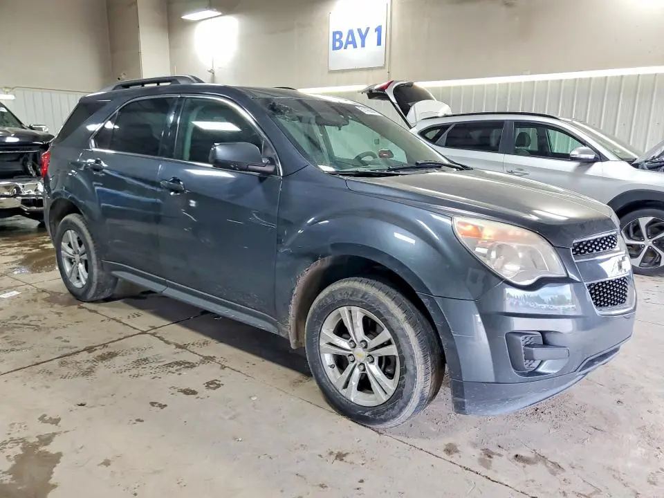 2010 CHEVROLET EQUINOX LT  