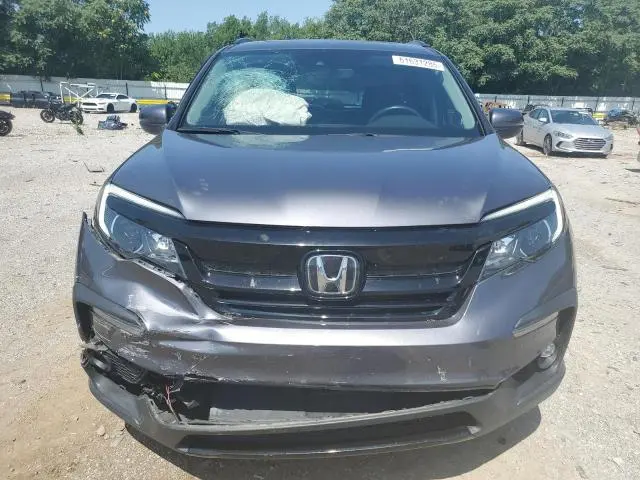 2021 HONDA PILOT SE  