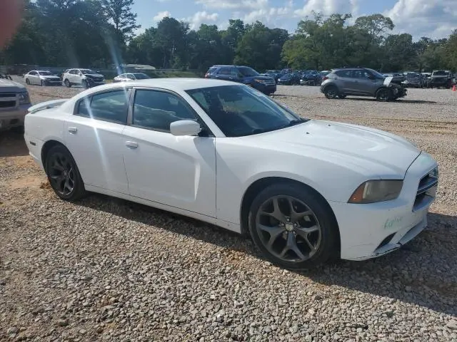 2013 DODGE CHARGER SE