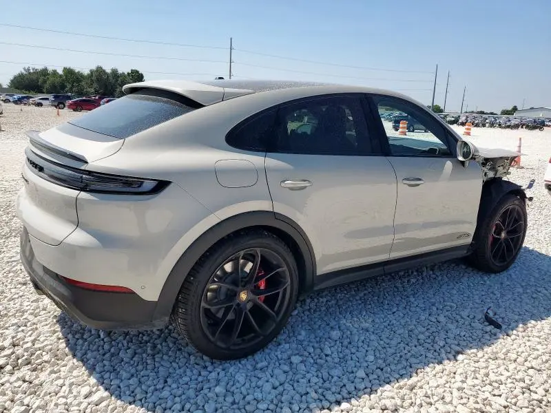 2025 PORSCHE CAYENNE GTS COUPE  