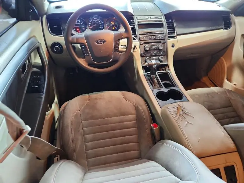 2012 FORD TAURUS SE  