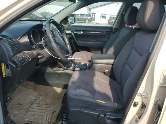 2011 KIA SORENTO BASE  