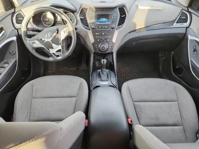 2016 HYUNDAI SANTA FE SE  