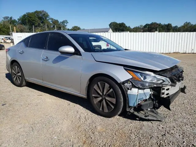 2019 NISSAN ALTIMA SL