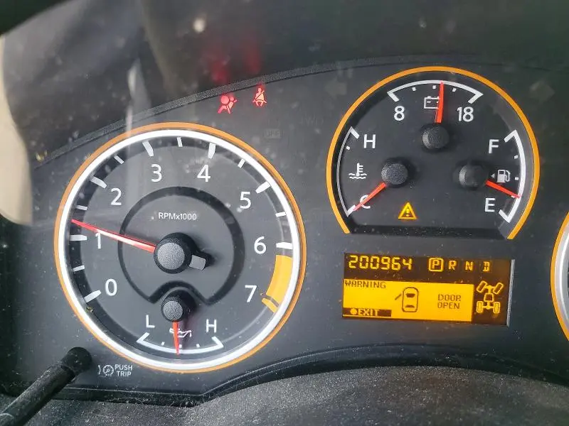2012 NISSAN TITAN S  