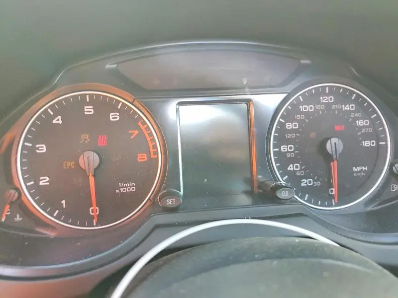 2010 AUDI Q5 PREMIUM PLUS  