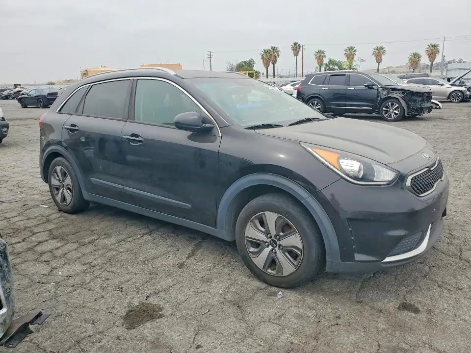 2019 KIA NIRO LX  