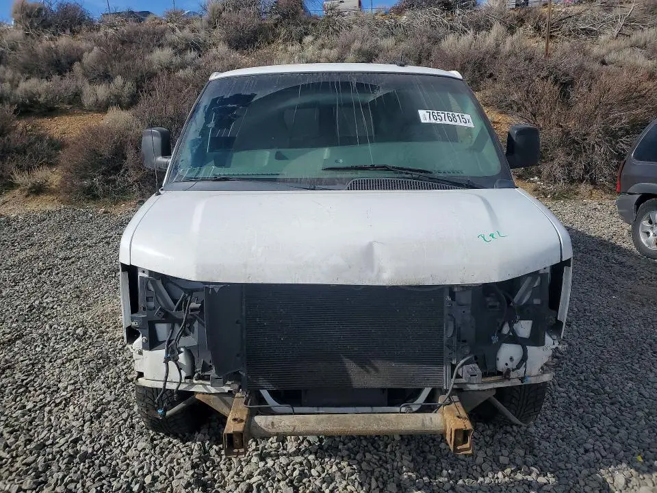 2013 GMC SAVANA G1500 LT  