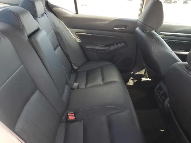 2020 NISSAN ALTIMA SL  