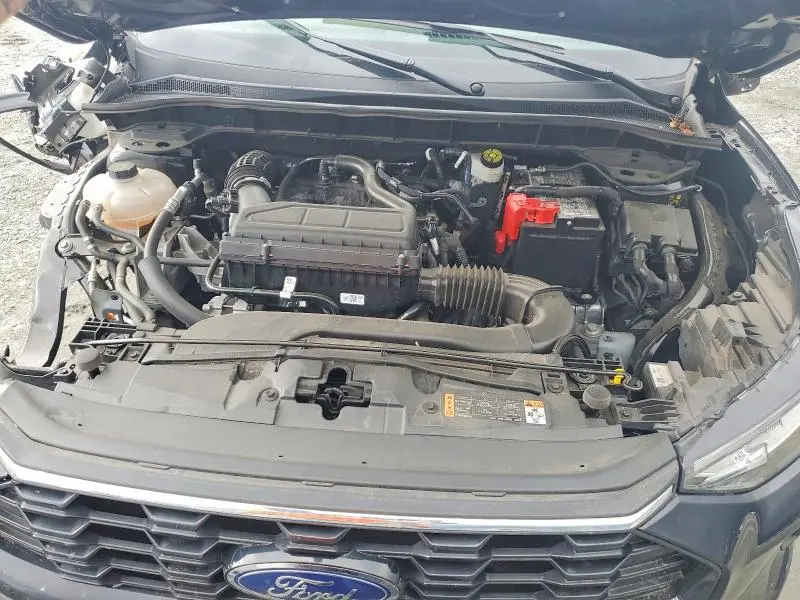 2025 FORD ESCAPE ST LINE  