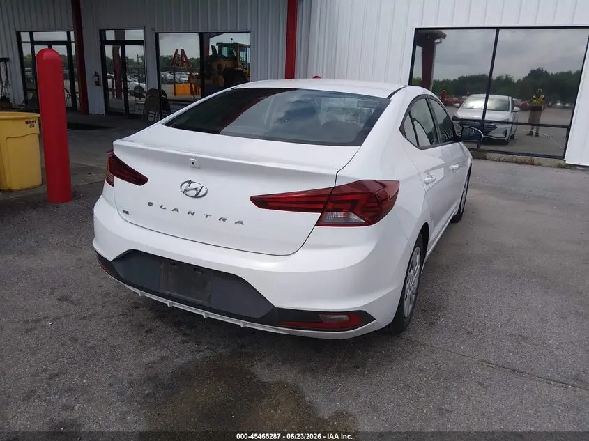 2020 HYUNDAI ELANTRA SE