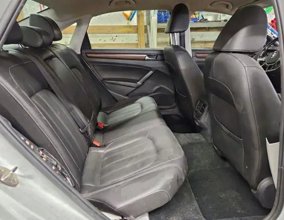 2020 VOLKSWAGEN PASSAT SEL  