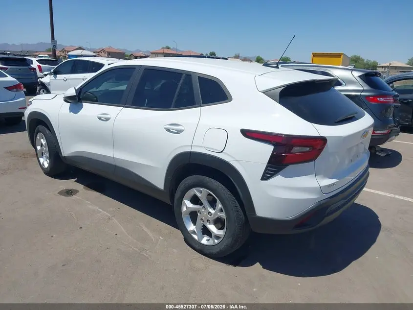2024 CHEVROLET TRAX FWD SP