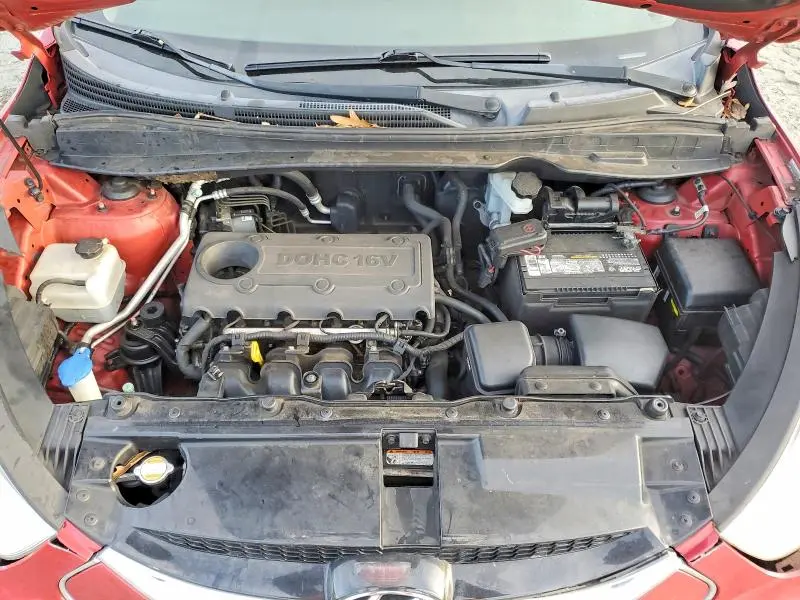 2011 HYUNDAI TUCSON GLS  