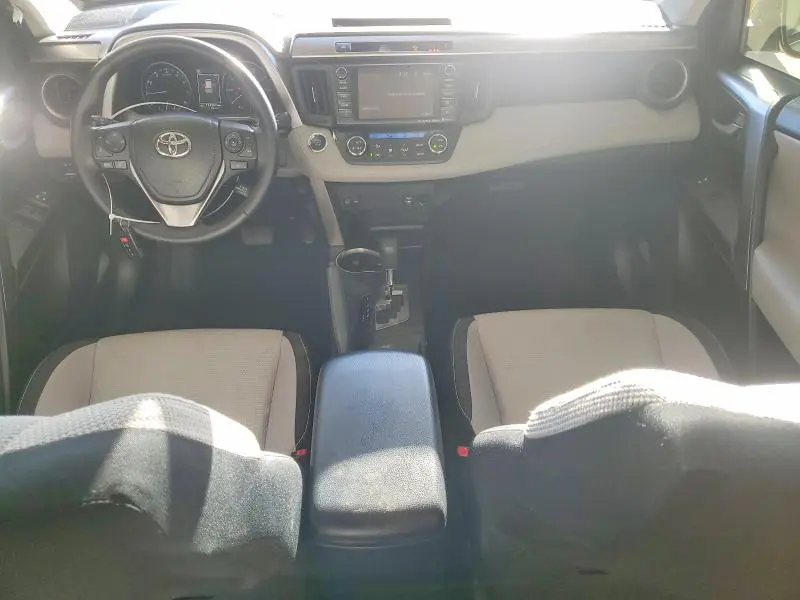 2017 TOYOTA RAV4 XLE  