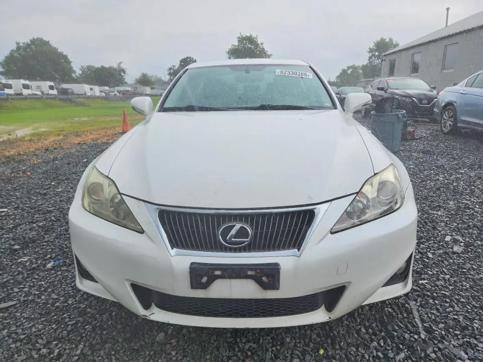 2011 LEXUS IS 250  