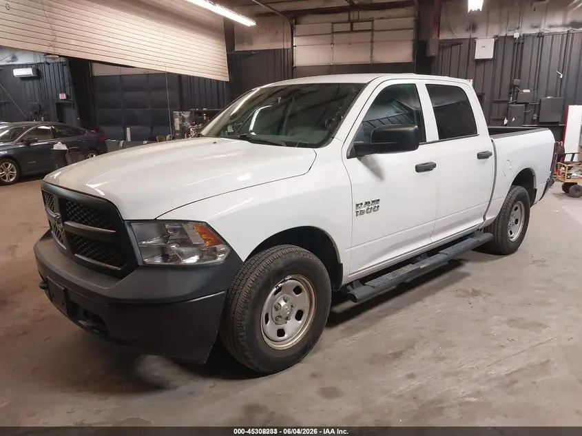 2017 RAM 1500 TRADESMAN  4X4 5'7 BOX