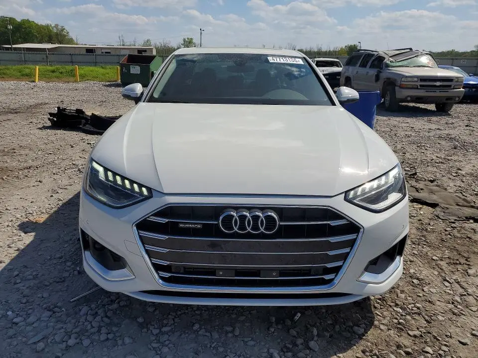 2023 AUDI A4 PREMIUM 40  