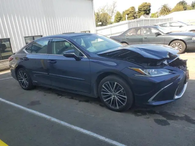 2022 LEXUS ES 300H BASE  
