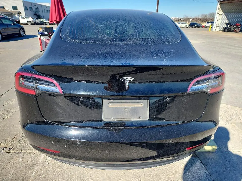 2019 TESLA MODEL 3   