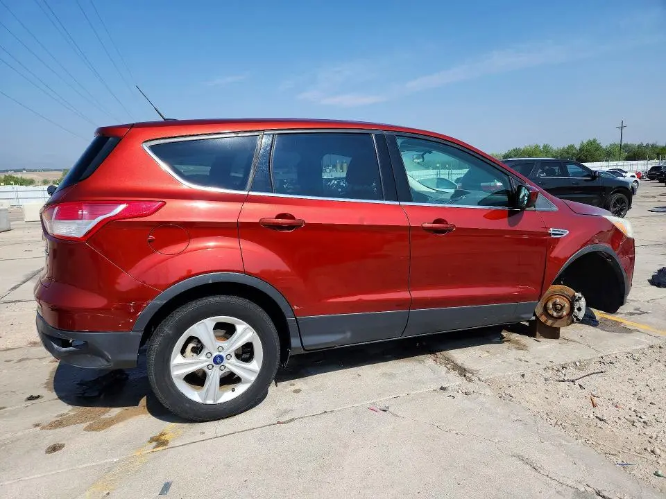 2015 FORD ESCAPE SE  