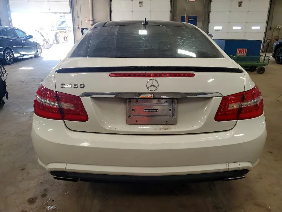 2010 MERCEDES-BENZ E 550  