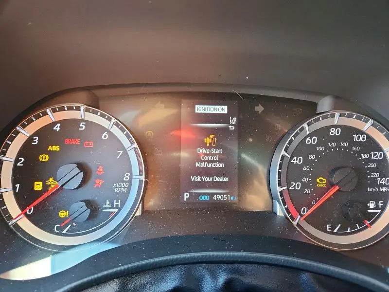 2020 TOYOTA HIGHLANDER L  