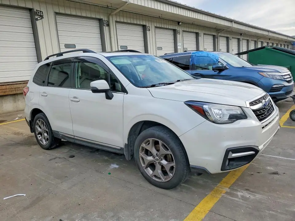 2018 SUBARU FORESTER   