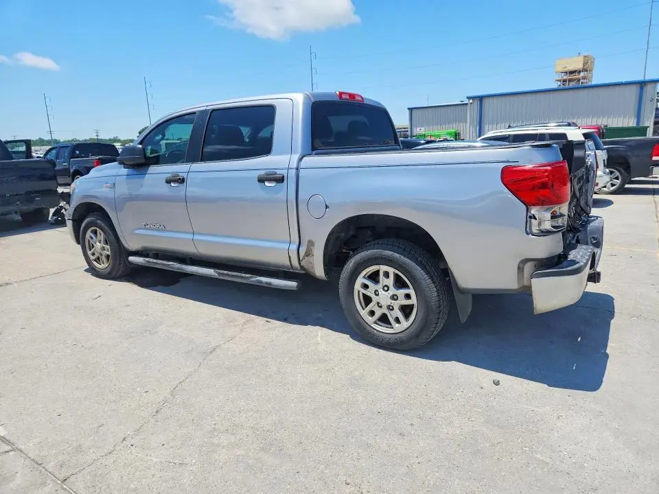 2013 TOYOTA TUNDRA CREWMAX SR5  