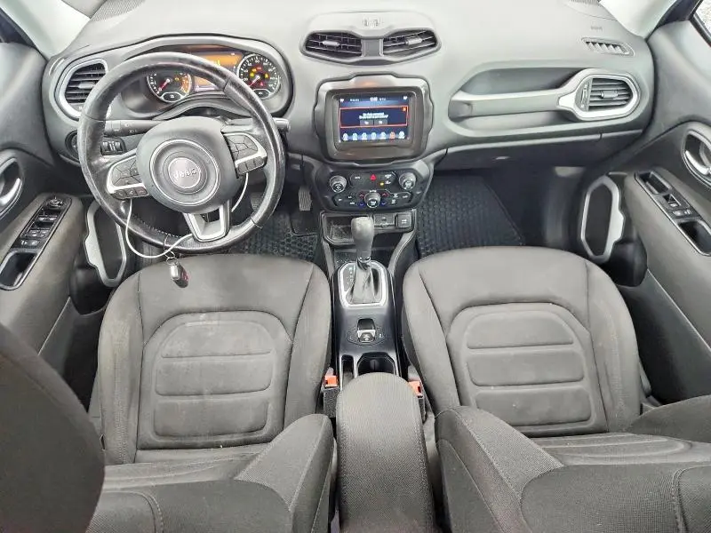 2021 JEEP RENEGADE LATITUDE  