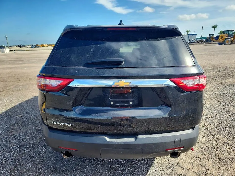 2020 CHEVROLET TRAVERSE LS  