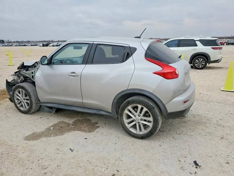 2012 NISSAN JUKE S  